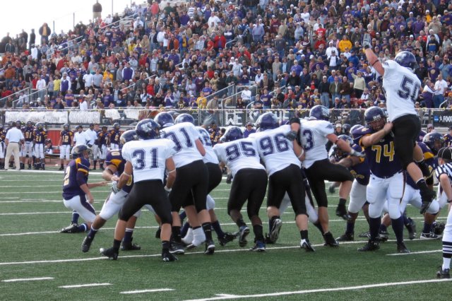 umhb16.jpg